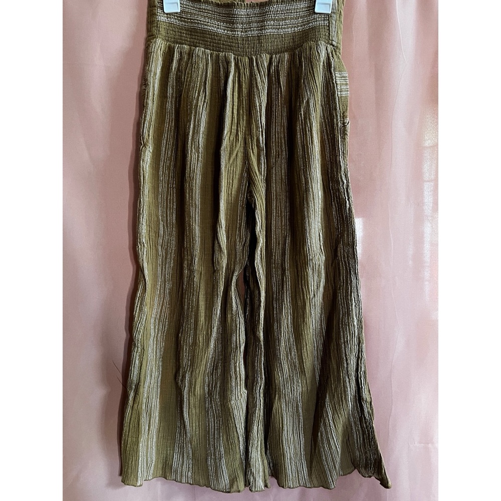 Free People Gold Olive Sailor 100 percent cotton 6 Button Wide Leg Hi Rise Crop - Picture 4 of 7